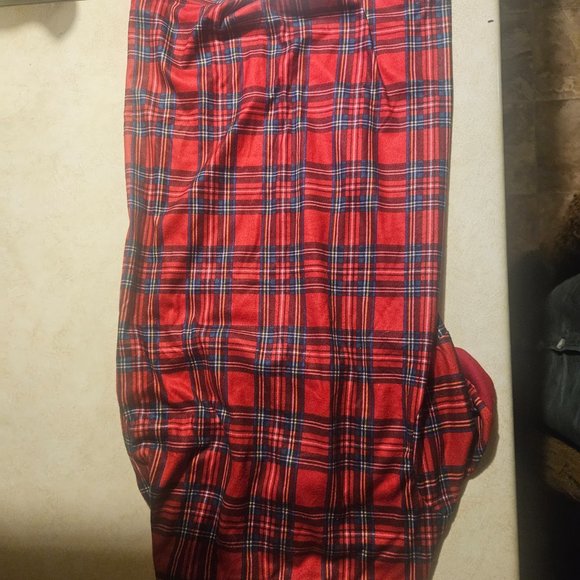 Red Plaid Dog Shirt, Jammies, Pre-Loved in Exc. Cond Sanitized Macy's Family PJs - Picture 4 of 4